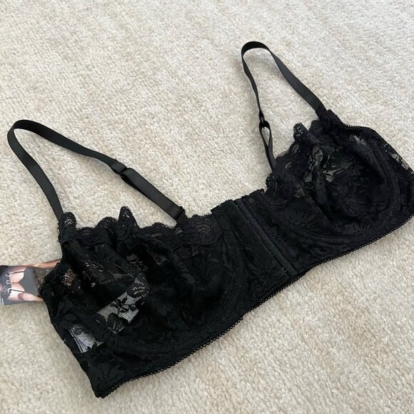 Chic Black Lace Underwire Bra - Picture 3 of 6